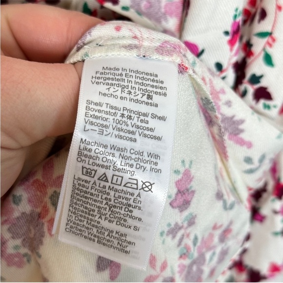 J. CREW Factory Floral Ruffle Long Sleeve Blouse Size XL (O-15) - Picture 9 of 9